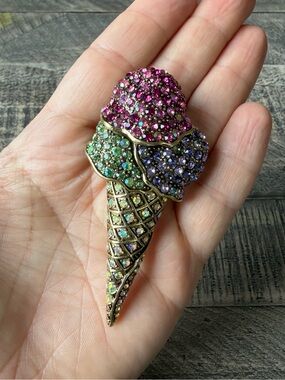 Heidi Daus ‘We All Scream For Ice Cream’ Crystal Brooch